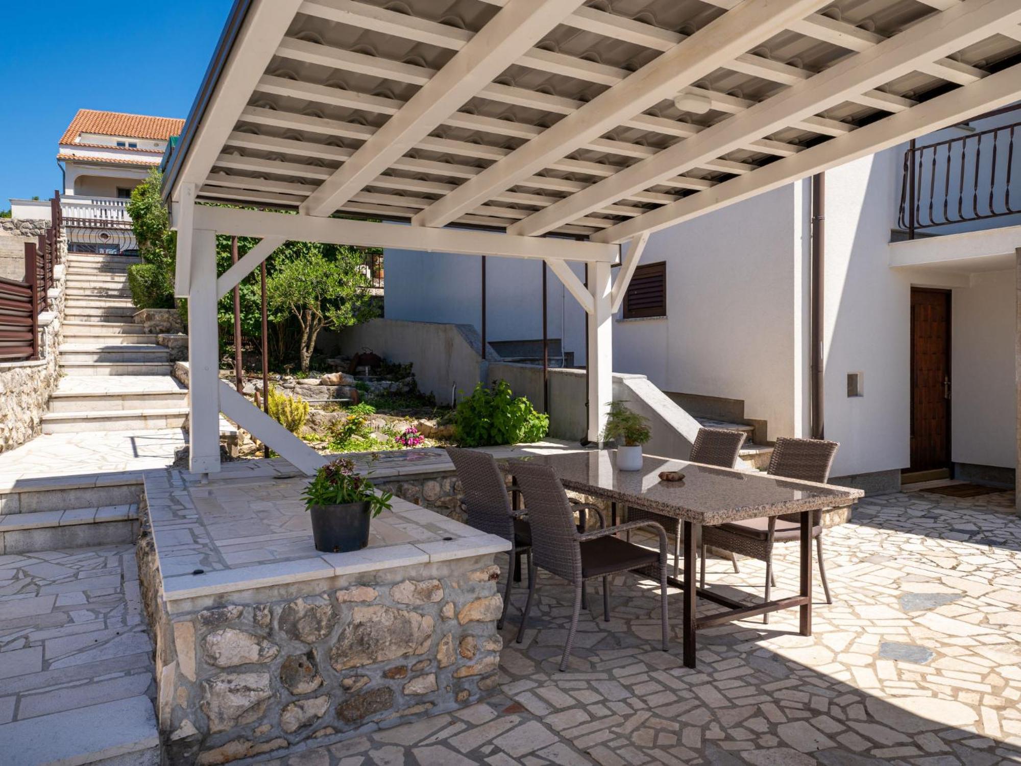 Apartment Albaneze By Interhome Njivice Exterior foto